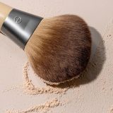 Brocha para polvos Blurring Powder Brush
